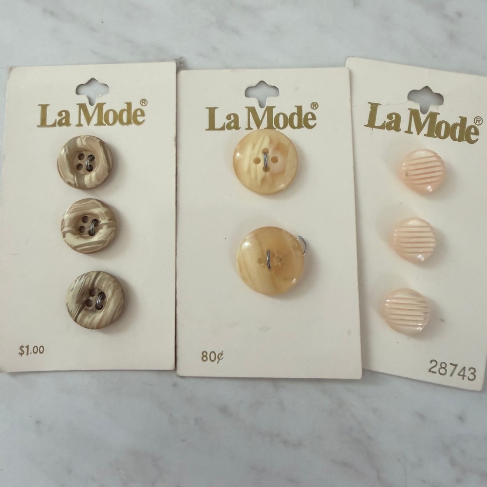 La Mode Vintage Buttons Lot of 8 Orange Tan‎ Beige Swirl 11mm 15mm 19mm Japan